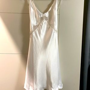 Bridal nightgown